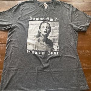 XL Taylor Swift Reputation Tour T-Shirt